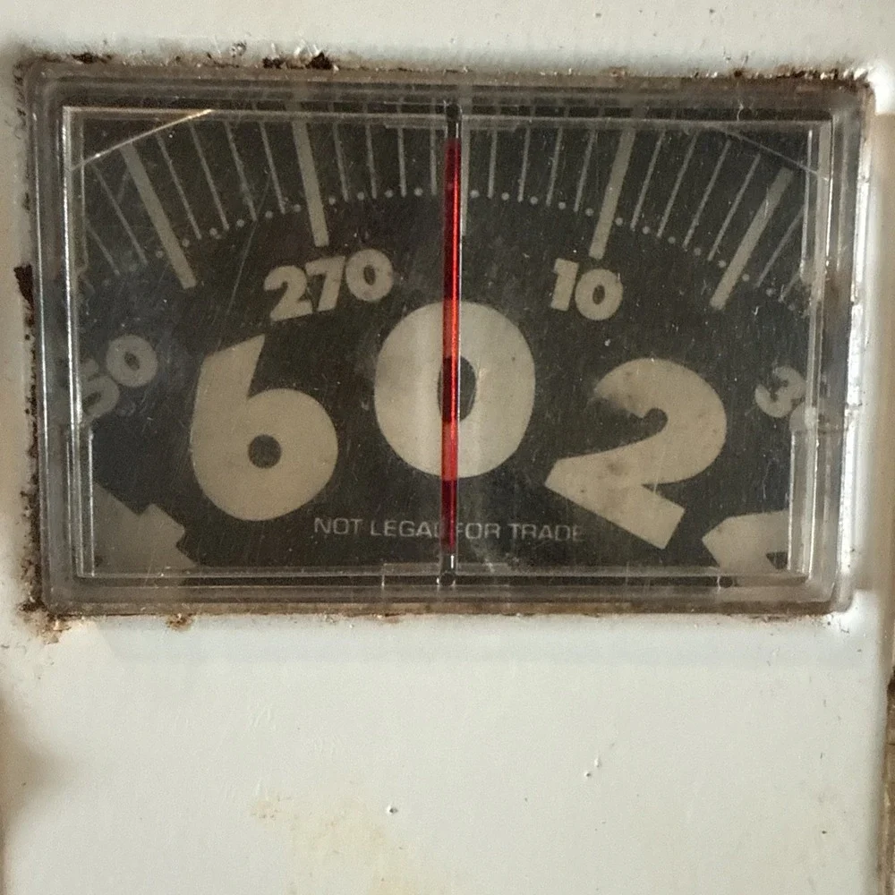Vintage Hanson Bathroom Weight Scale White Retro Prop Wear Areas Works